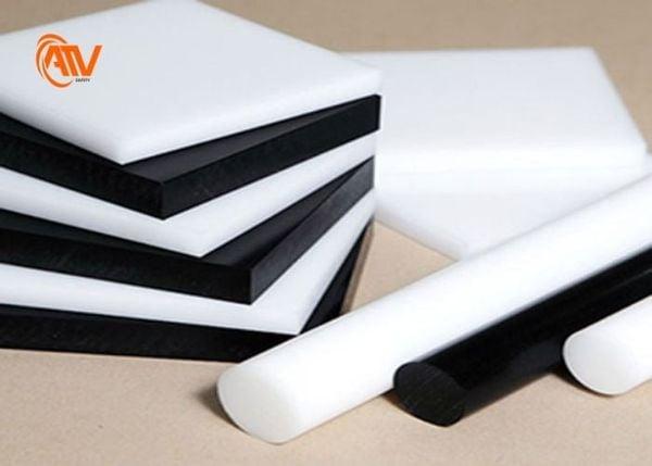 Cấu tạo và phân loại các loại bạt chống thấm hồ cá phổ biến, chú trọng vào vật liệu HDPE, PVC và khả năng chống tia UV, hóa chất